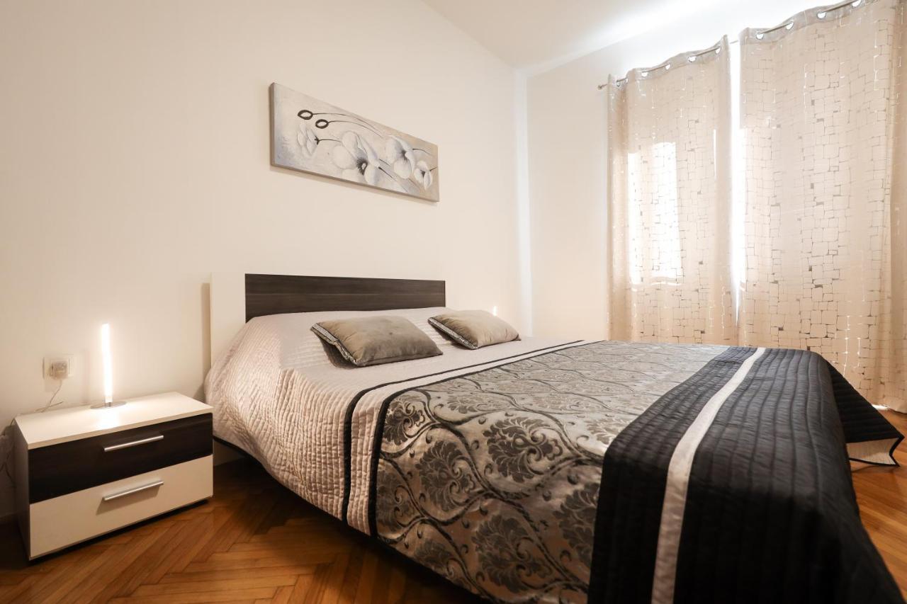 Zara City Center Appartement Buitenkant foto